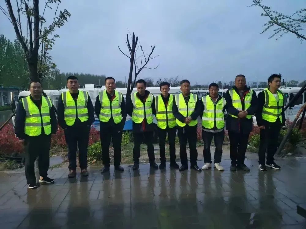 不畏風雨，聞“汛”而出